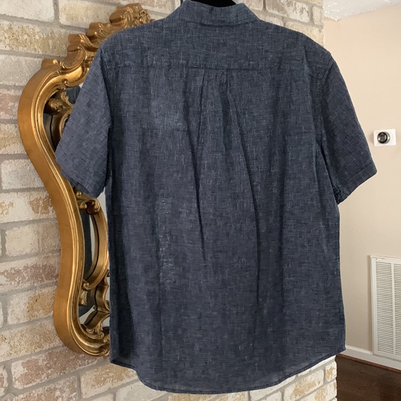 Old Navy Men's Medium Slim Fit Button-Up Shirt Dark Blue Navy Short Sleeve - Picture 2 of 5